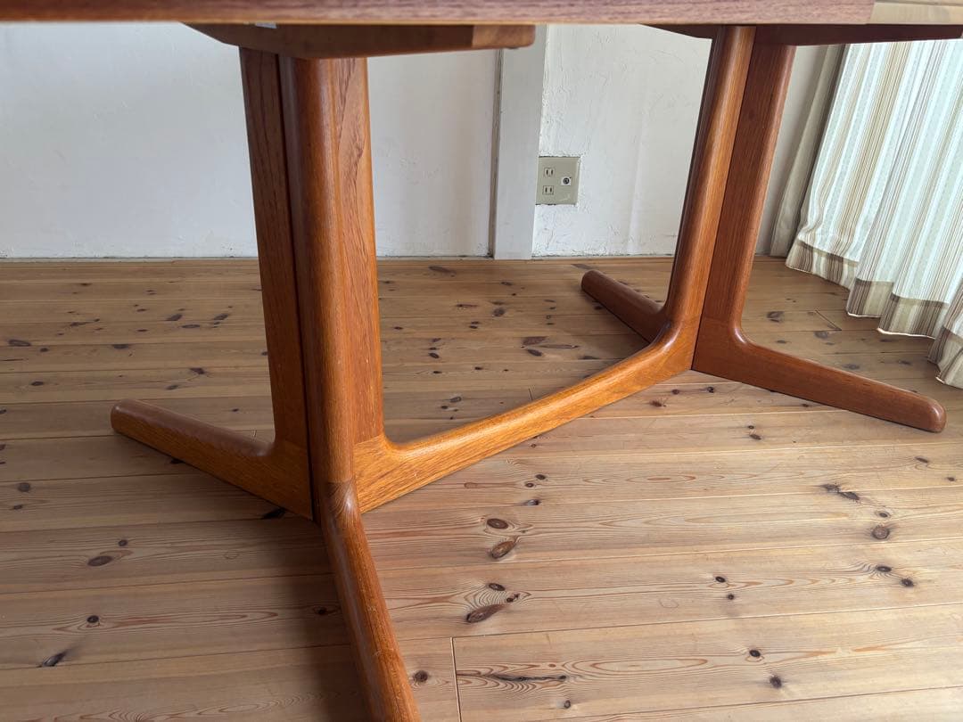 GUDME/北欧ヴィンテージ　チーク　オーバルエクステンションテーブル