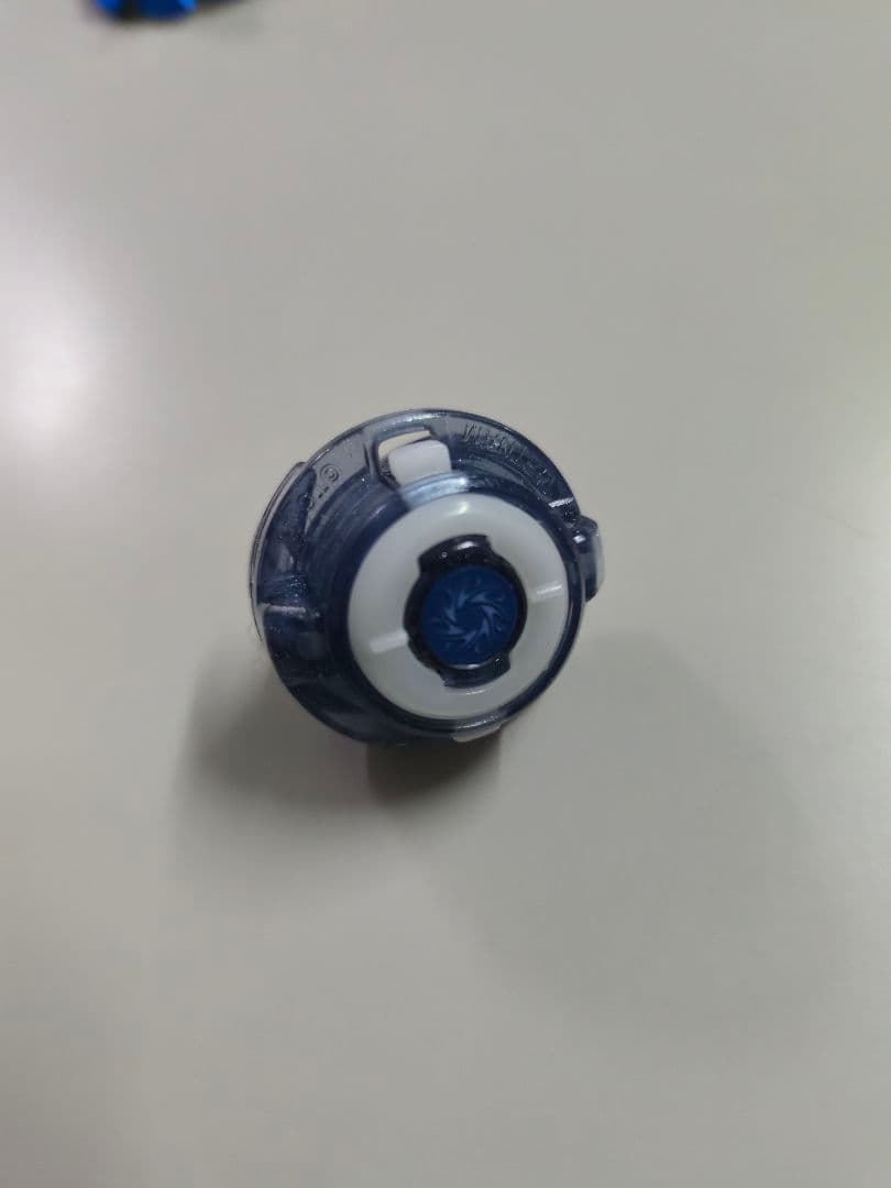 【超美品、新品未使用】 ベイブレードバースト ロス トロンギヌス 黒龍セット