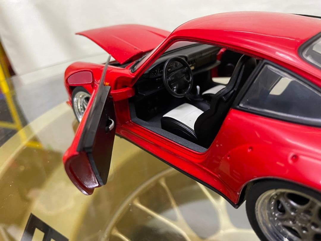 UTモデル　ポルシェ911GT