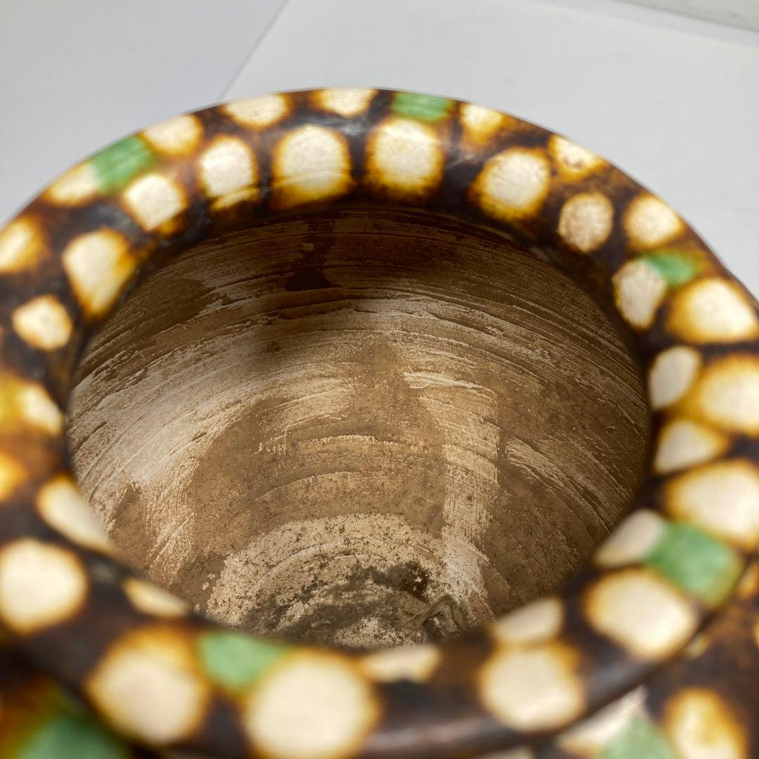 唐三彩　花瓶　タサチ　最大幅約13㎝　東里7-0131①