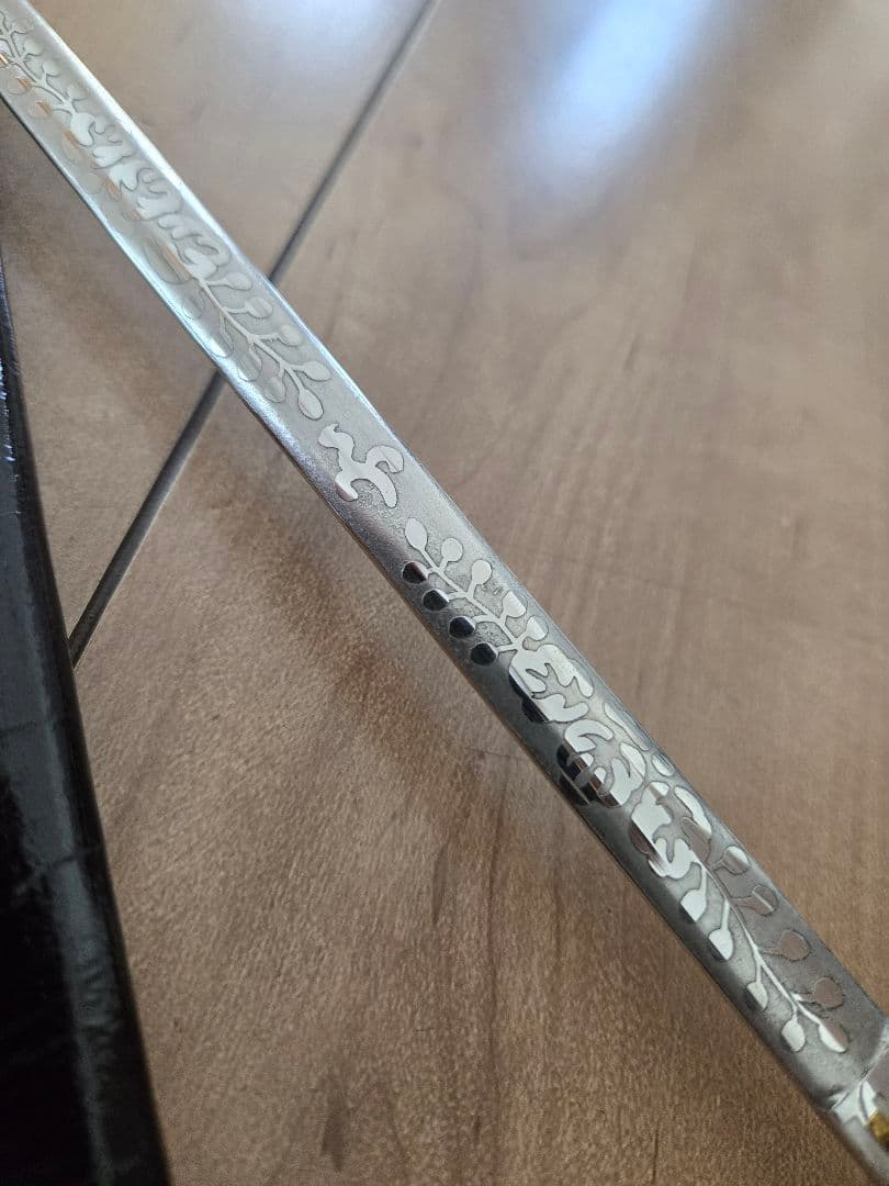 戦前　美品　菊ご紋入り儀礼長剣/刃無し模造刀身　刀緒付き