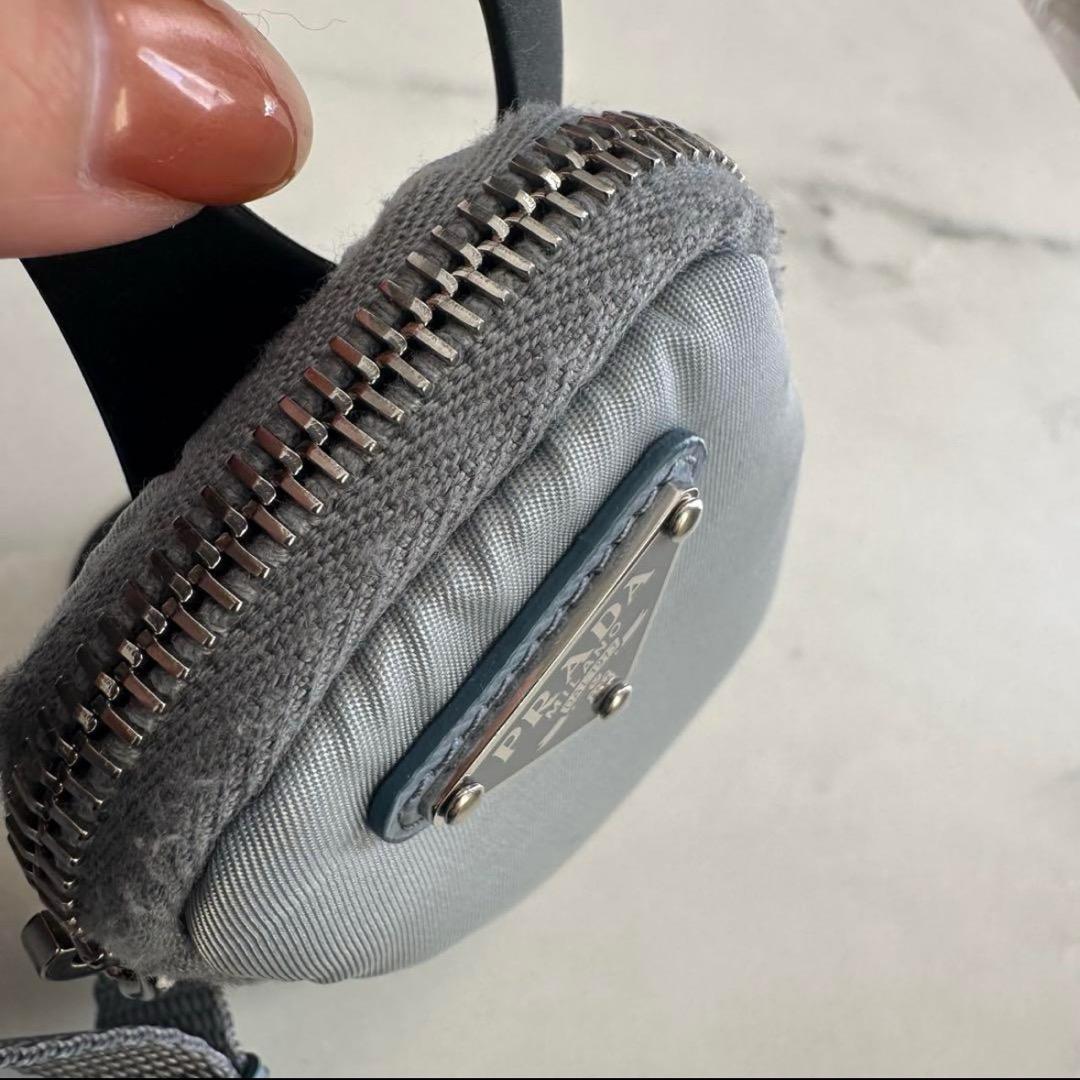 PRADA スマートフォンショルダー 携帯ケース 三角ロゴ