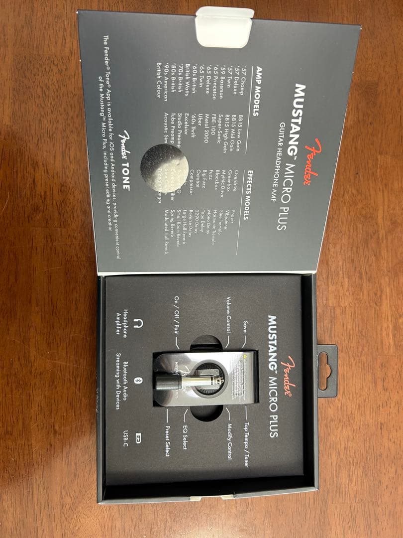 ギター Fender Stratocaster & Mustang Micro Plus