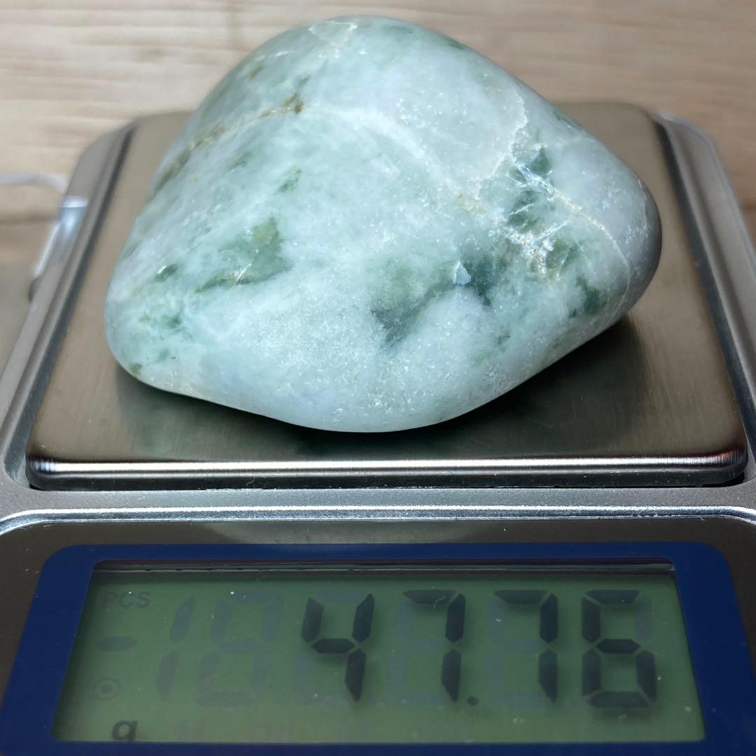 【専用品】糸魚川翡翠　翡翠　白×ロウカン翠　原石　47.7ｇ