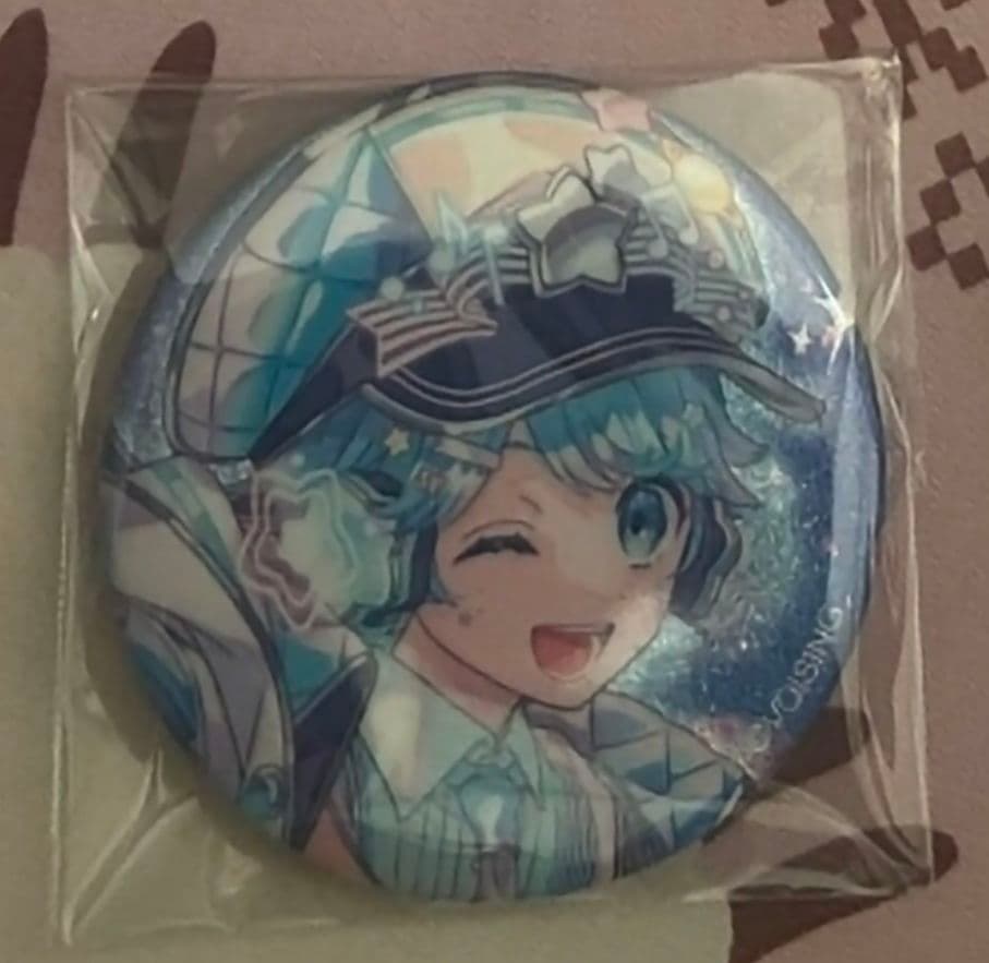 いれいす -hotoke- 缶バッジ 活動4周年記念 - メルカリ