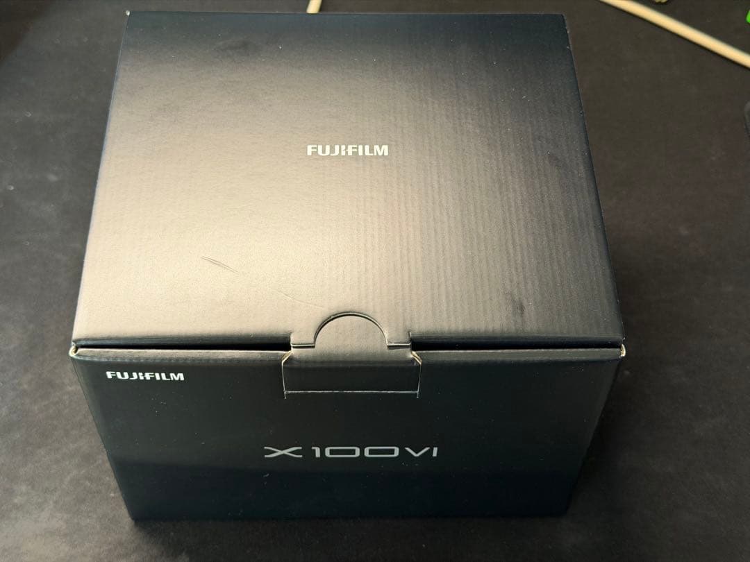 FUJIFILM X100VI •4月までの保証付き+おまけ多数 - メルカリ