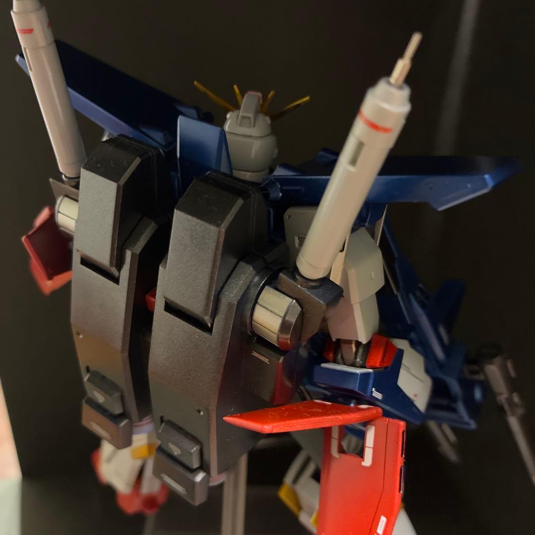 ガンプラ完成品 HG ZZガンダム全塗装スタイル改修完成品 発光ギミック