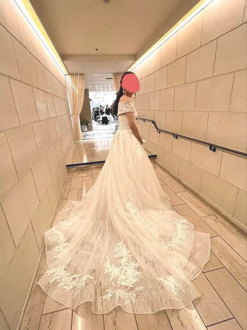 【限定セール】　ウェディングドレス　2way オフショルダー　ビスチェ　パニエ付