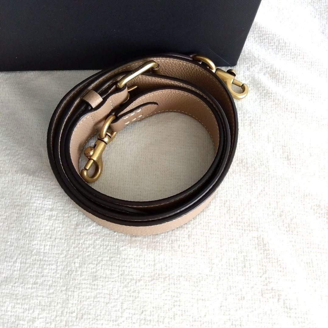 COACH ウィロウ トート ショルダーバッグ ターンロック ホワイト レザー