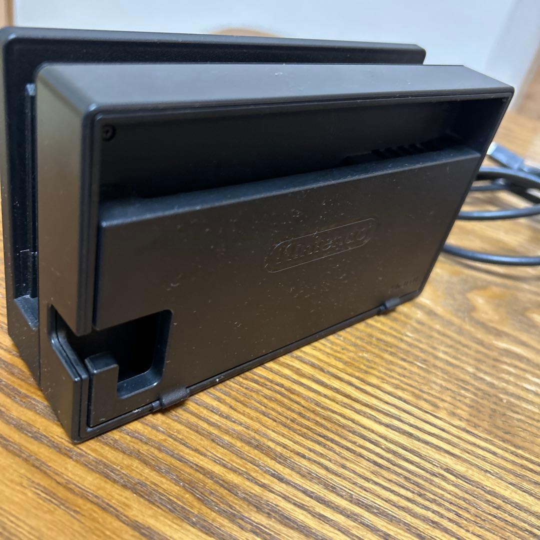 【美品】即日発送！Nintendo Switchグレー本体、SDカード付き！