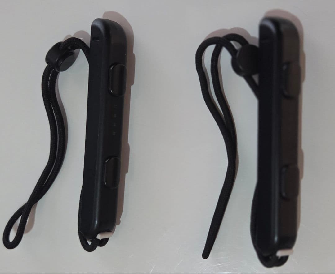 【完品】Nintendo Switch本体 + おまけ(ジョイコン1個)　箱付き