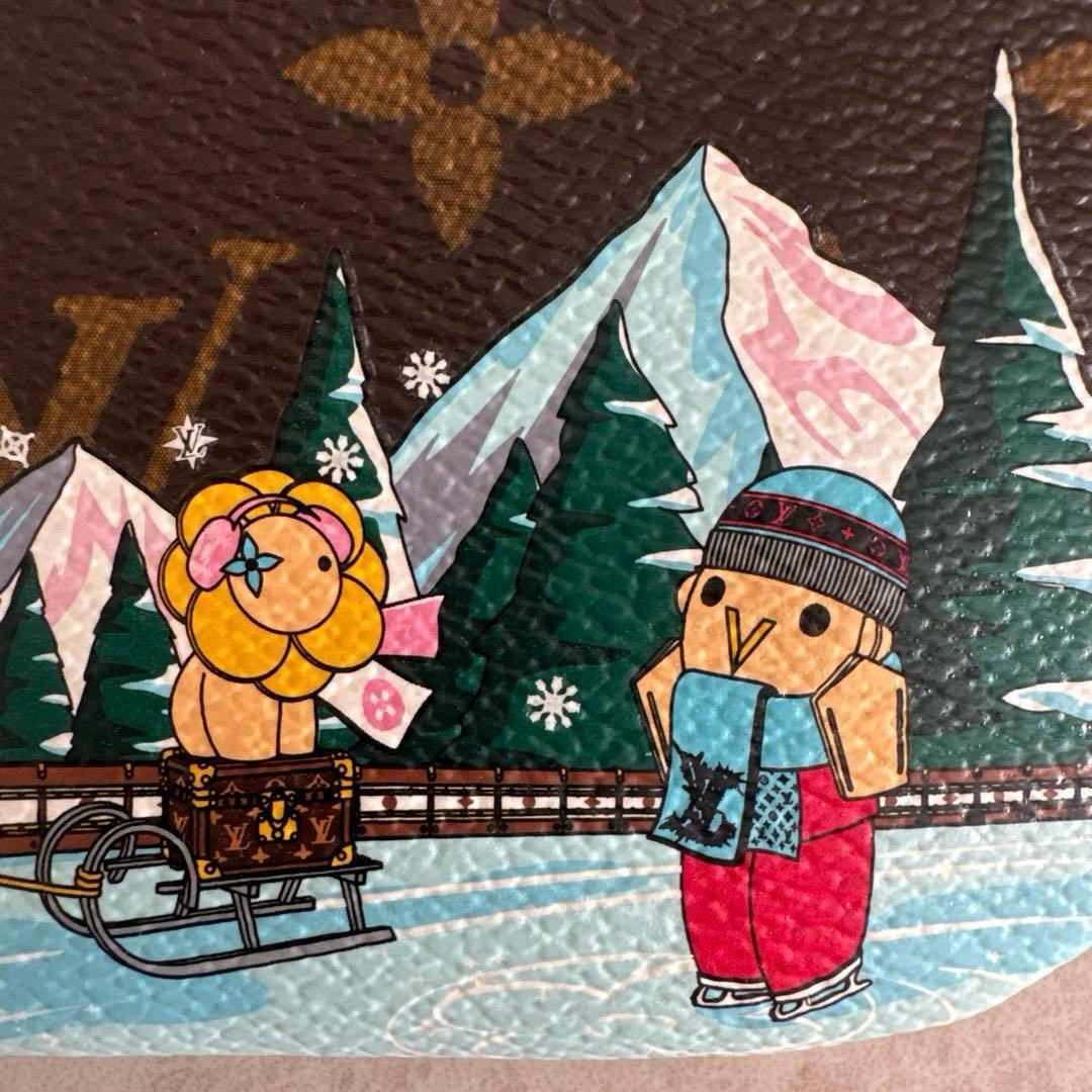 ルイヴィトン ポシェットクレ ヴィヴィエンヌ ケース 小銭入れ