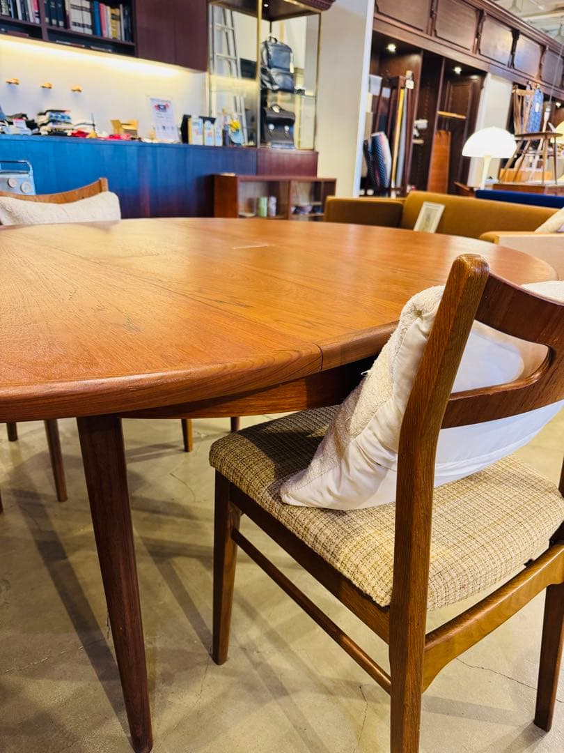 ダイニングテーブル G-PLAN g-plan Round Extension Table