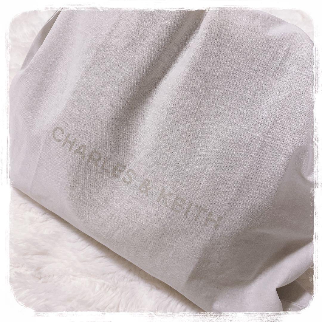 Charles & Keith duoチェーンハンドルツーウェイバックパック L