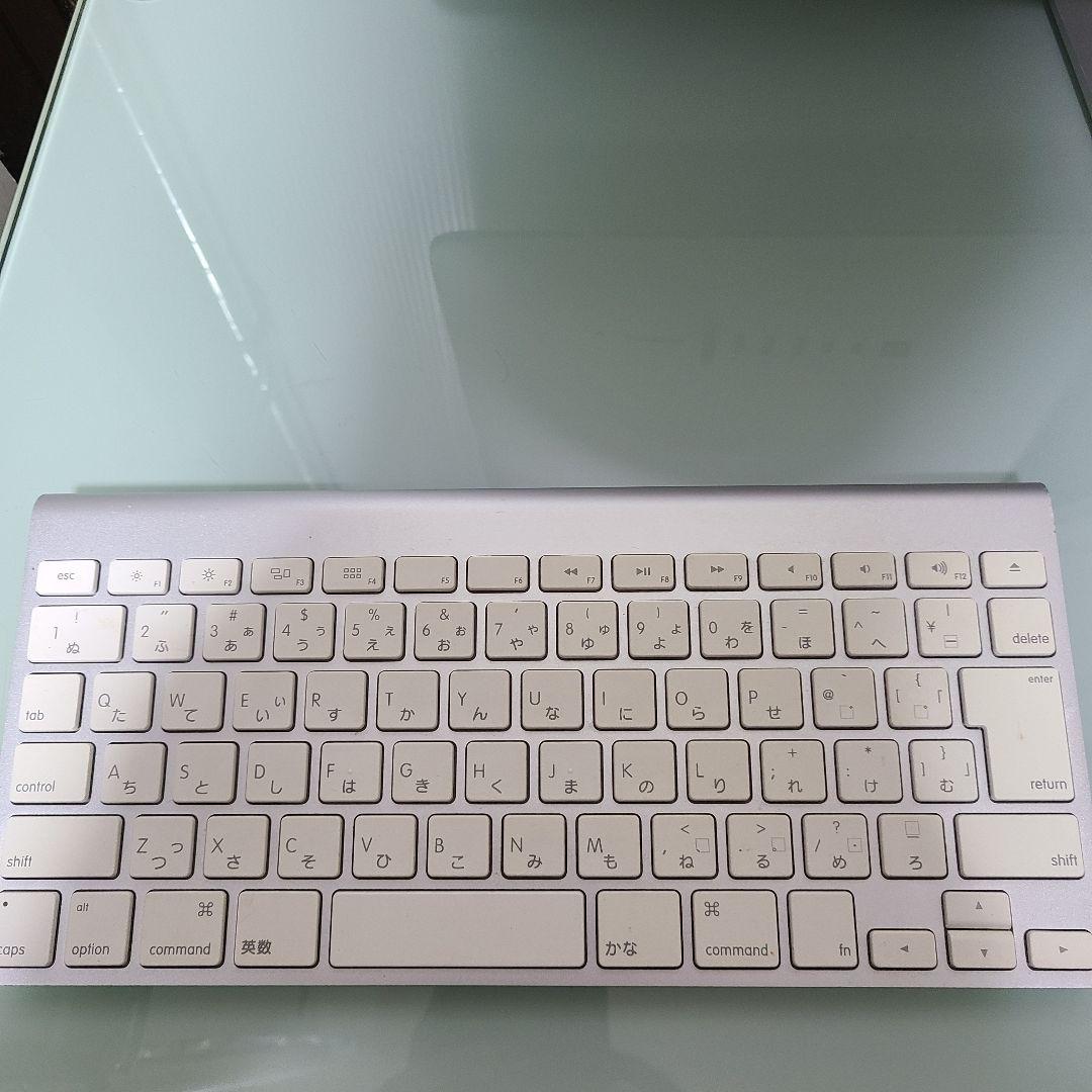 2009年モデルの27インチiMac キーボード、マウス付き