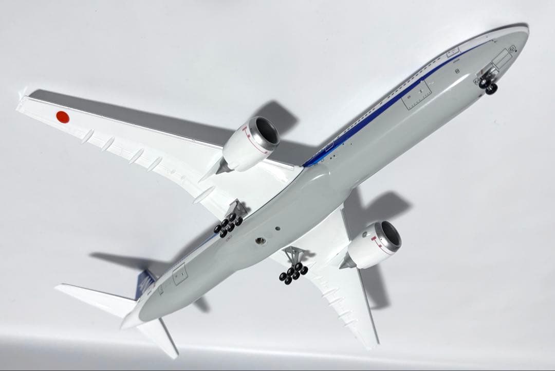 全日空商事 1/200 B777-9 ANA 地上姿勢 NH20160 - メルカリ