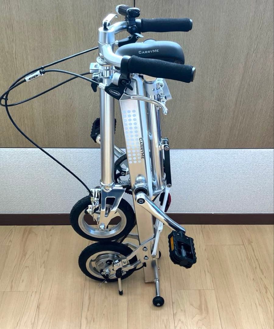 美品】Carry me 8インチ折りたたみ自転車 シルバー - メルカリ