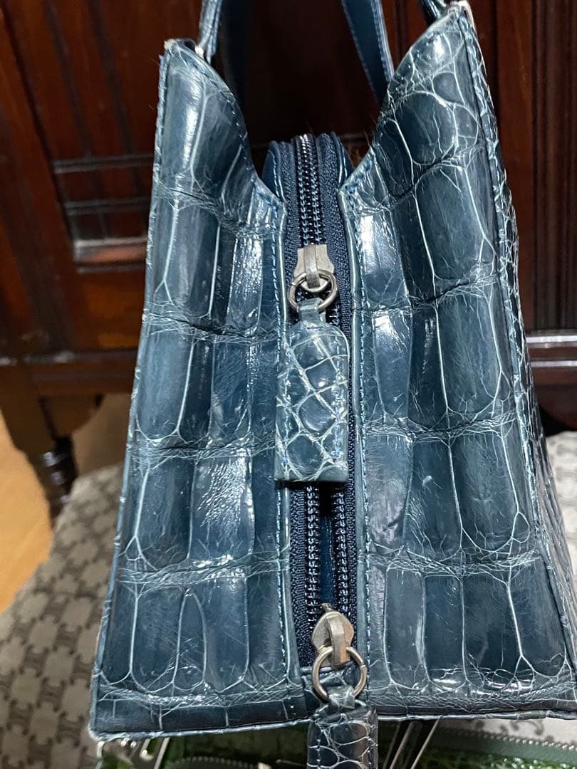 ブルー　ハンドバッグのみ