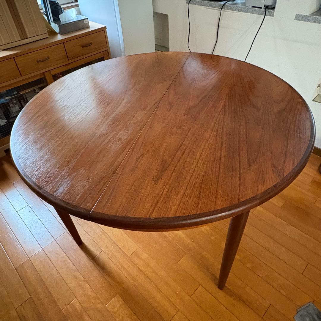 G-PLAN フレスコ ラウンドエクステンションテーブル 椅子別