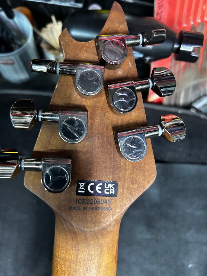 EVH Wolfgang STD.をベースにbumblebeeリフィニッシュ！