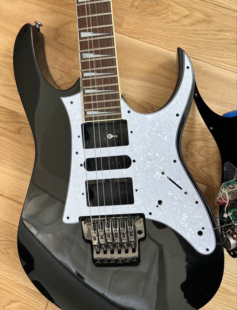 Ibanez RG350EX BK ピックガード2枚付属(おまけ)