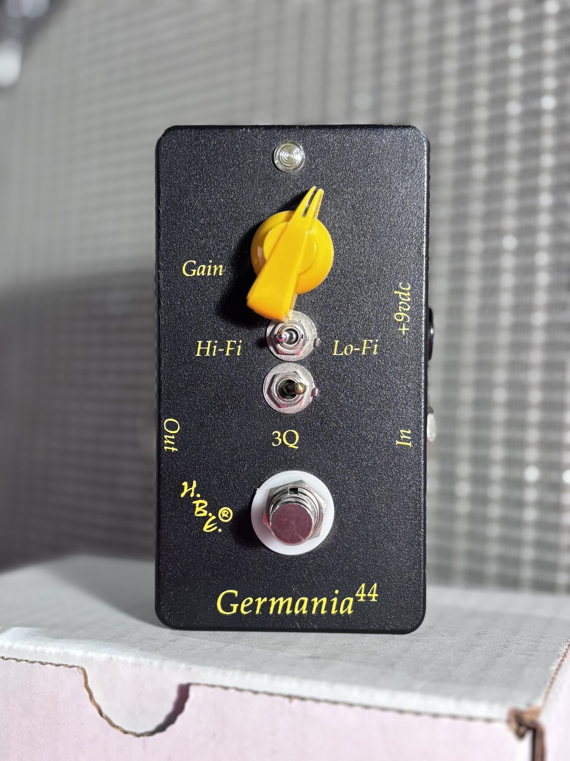 H.B.E. Germania ギターエフェクター ブースター H.B.E. Germania